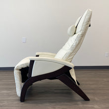 Load image into Gallery viewer, Certified Renewed Svago Newton Zero Gravity Recliner