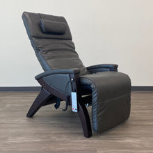 Load image into Gallery viewer, Certified Renewed Svago Newton Zero Gravity Recliner
