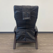 Load image into Gallery viewer, Certified Renewed Svago Newton Zero Gravity Recliner