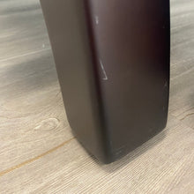 Load image into Gallery viewer, Certified Renewed Svago Newton Zero Gravity Recliner