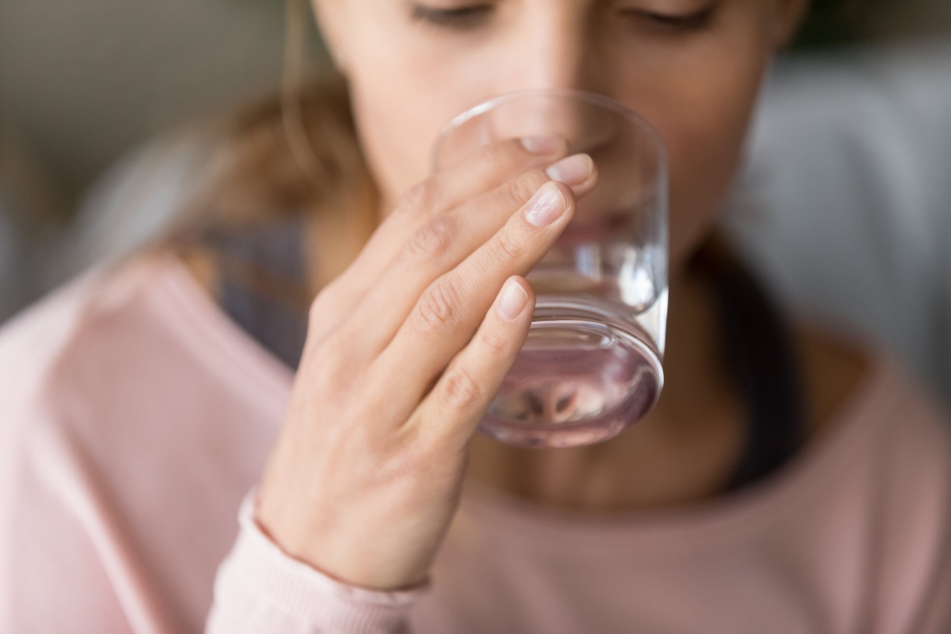 home remedies for swelling - drinking water