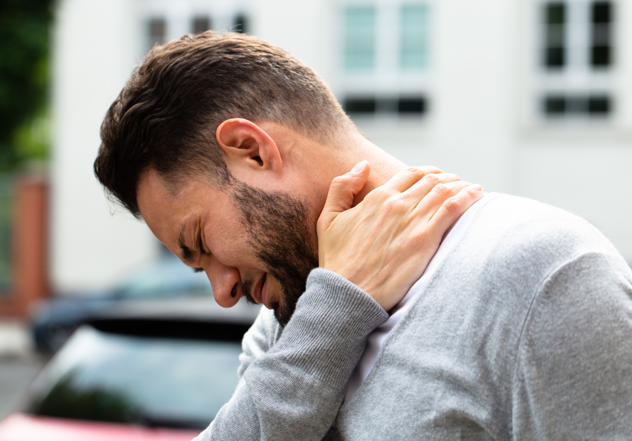 Common Causes of Neck Pain and How to Find Relief