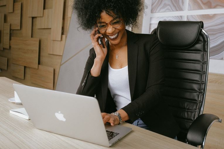 photo of a woman in an ergonomic chair