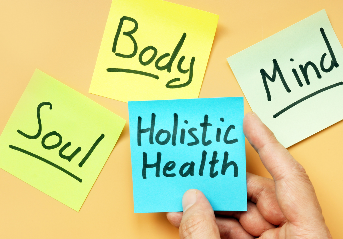 Holistic Notes What Is Holistic Health and How Can You Practice It? – Svago.com