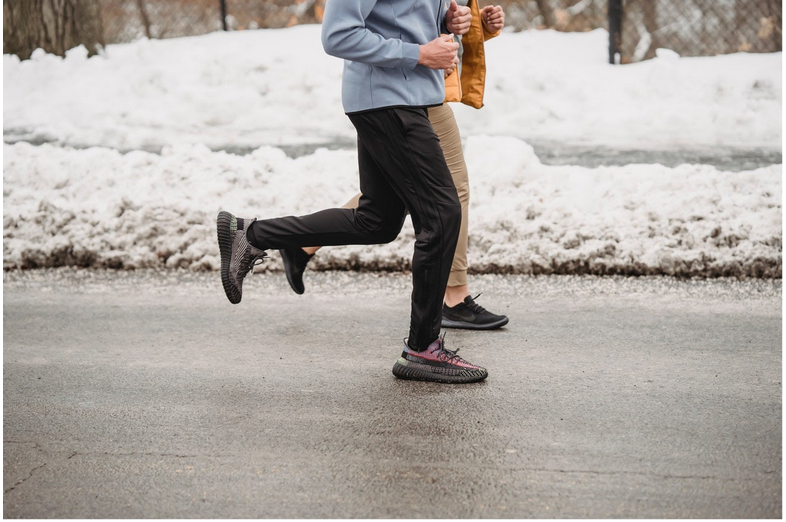 6 Ways to Stay Active During Winter