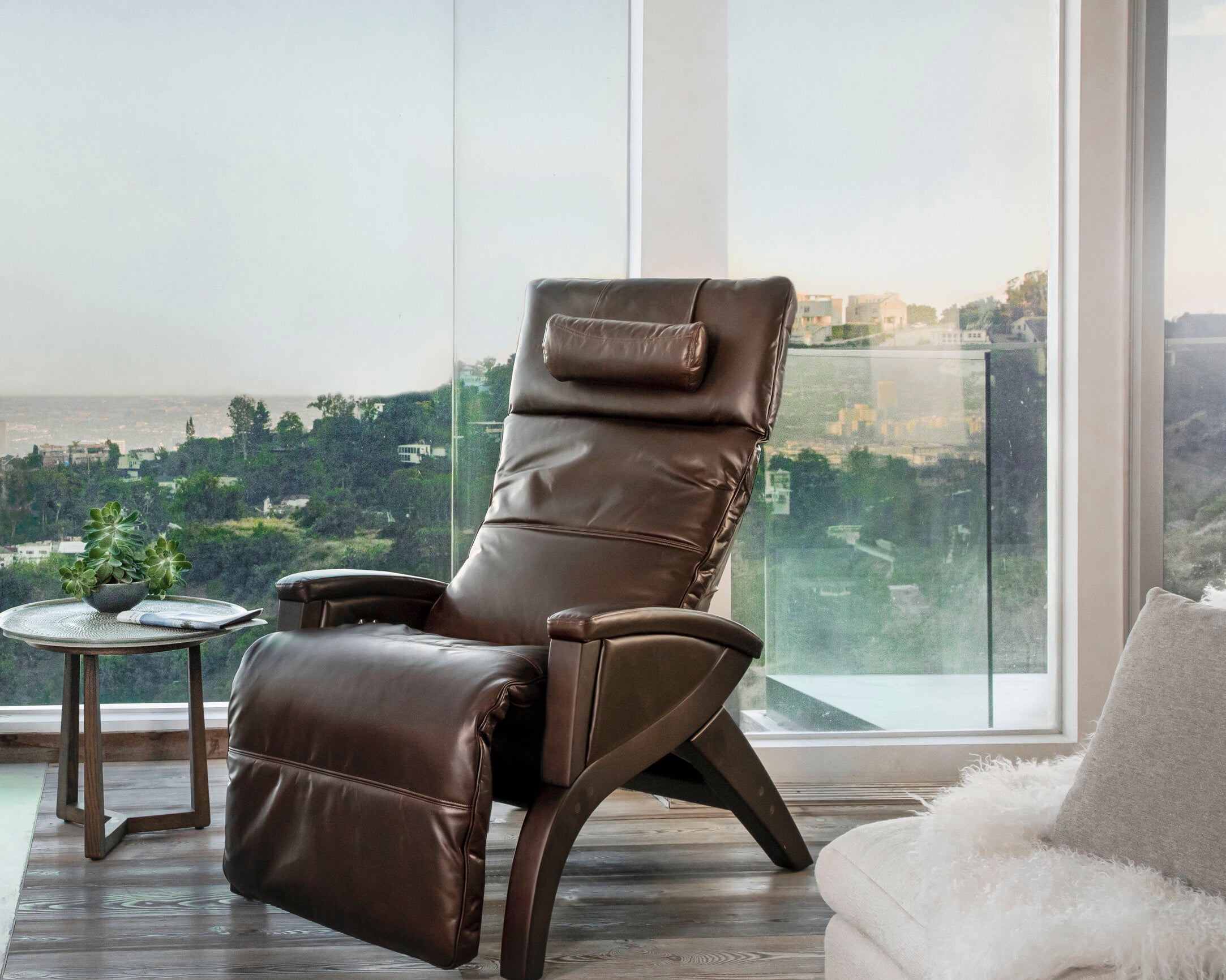 zero gravity massage chair